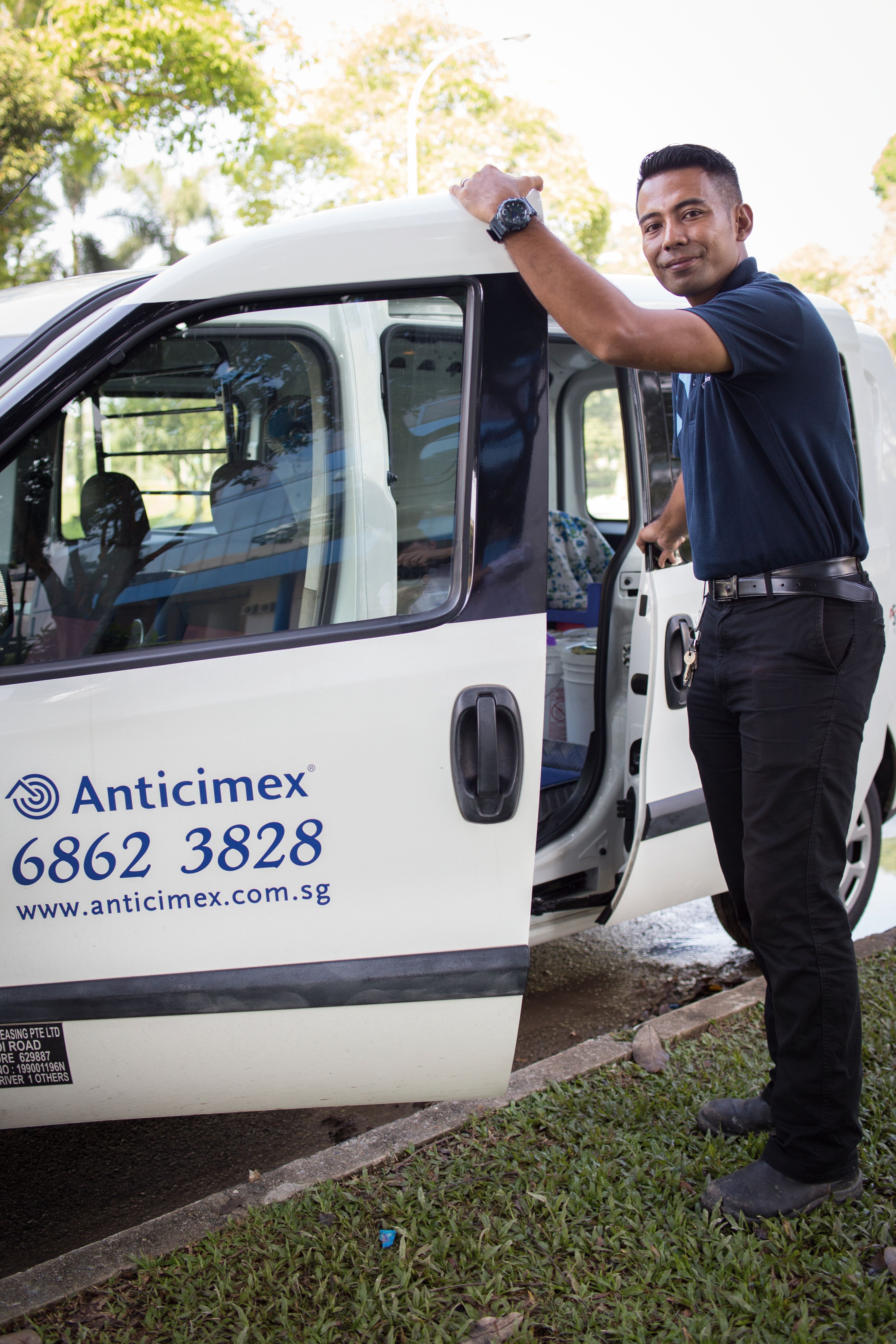 professional pest control services anticimex singapore