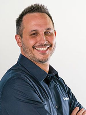 alberto-bernues