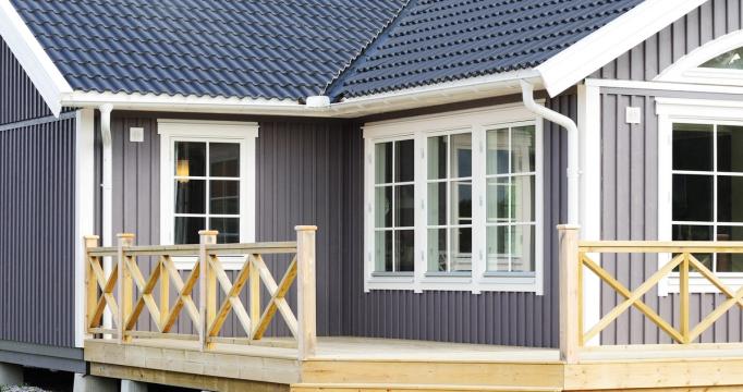 Nybyggd villa med veranda