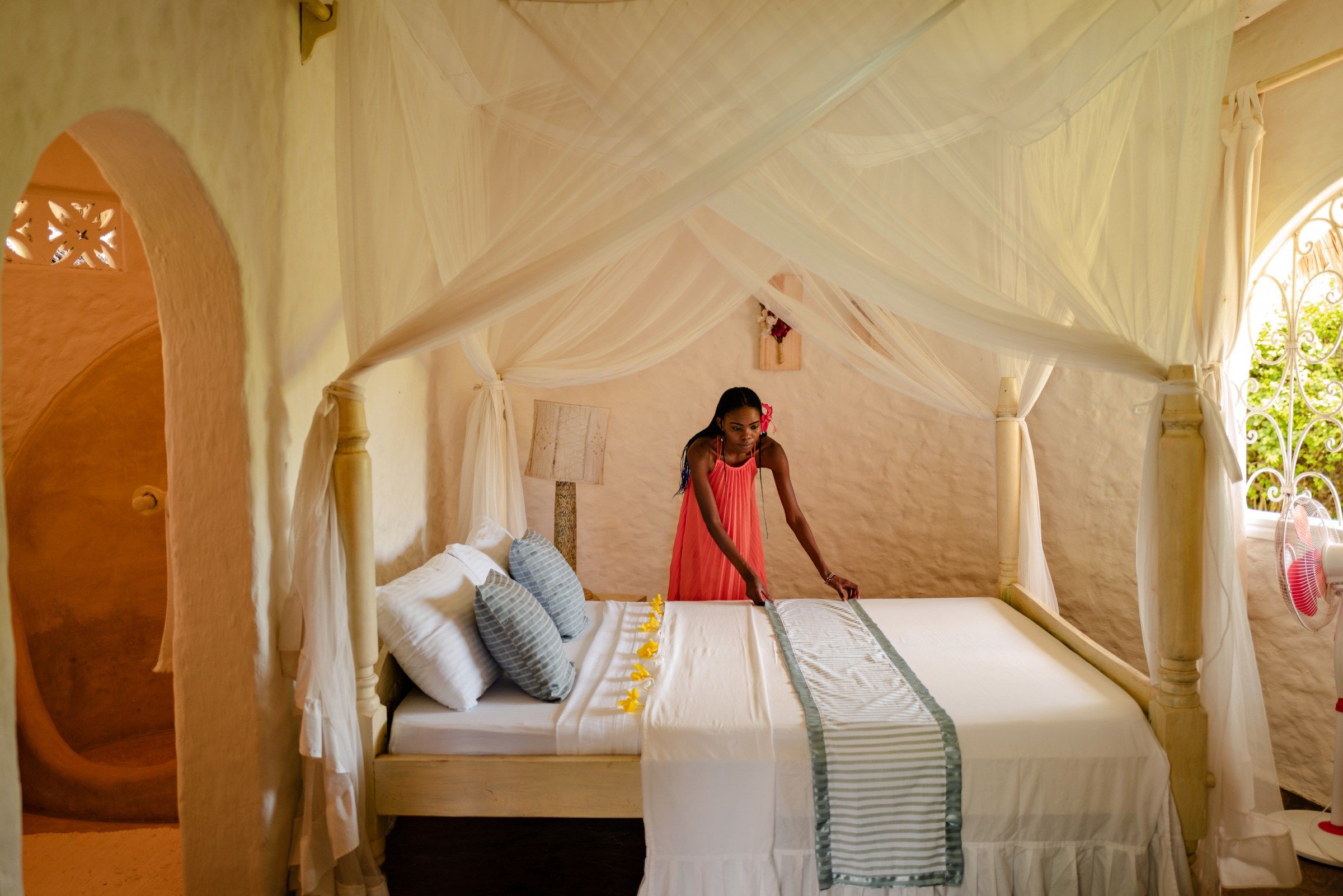 Airbnb's Bélo, a Decade Later: The Case for Brand Durability