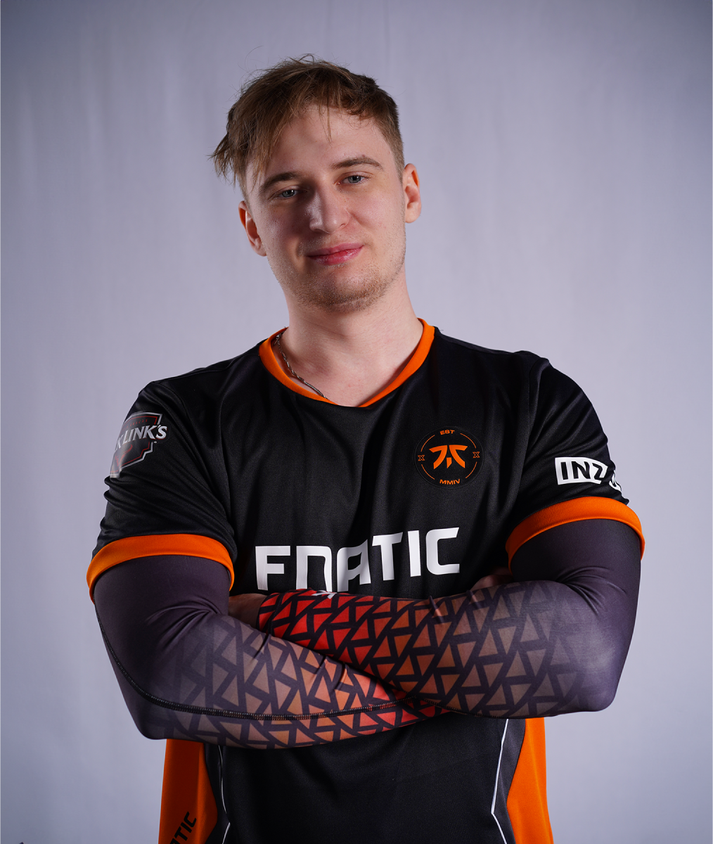 2024 Pro Sleeve, Black - Fnatic