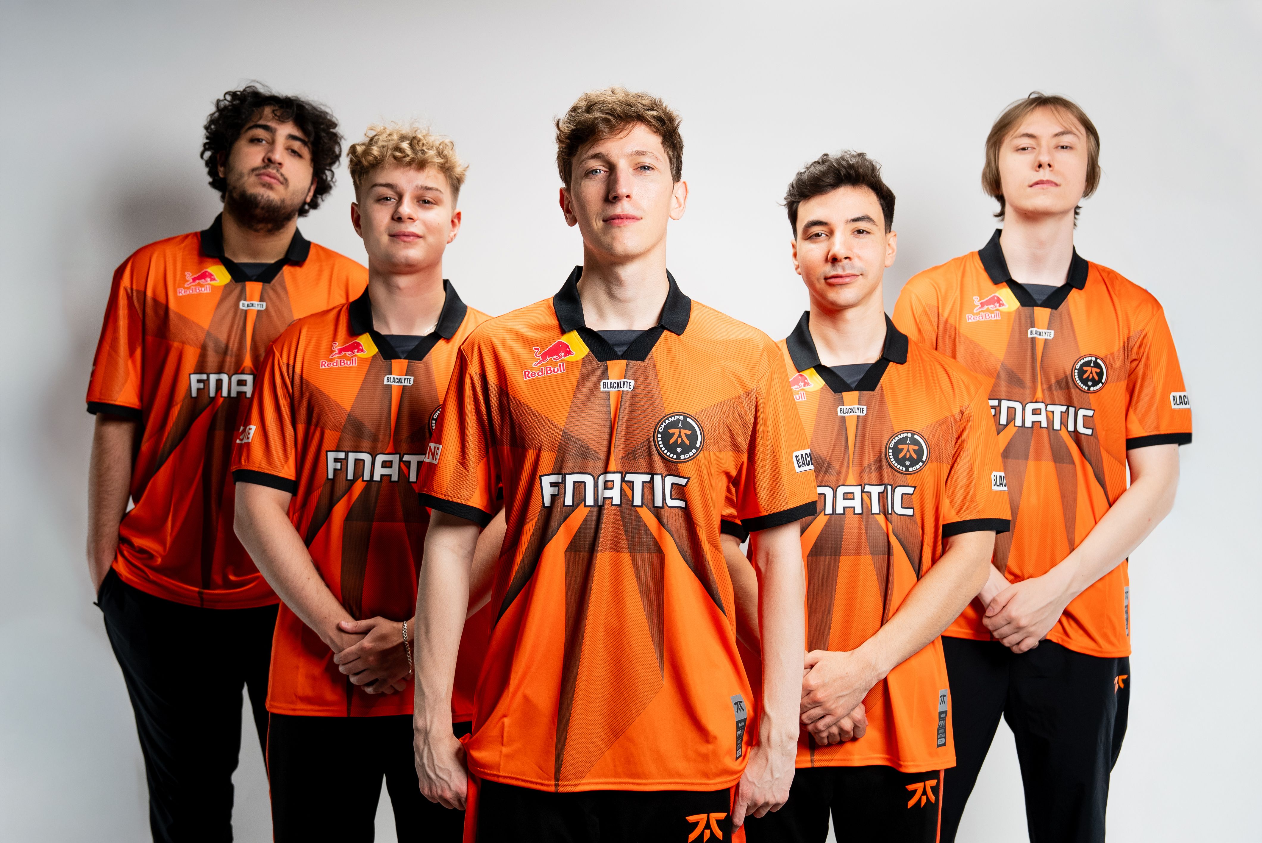 FNATIC 2023 ユニフォーム Mサイズ FNATIC CHAMPIONSHIPS ユニフォーム PRO ジャージ 2023 – FUTAROKU