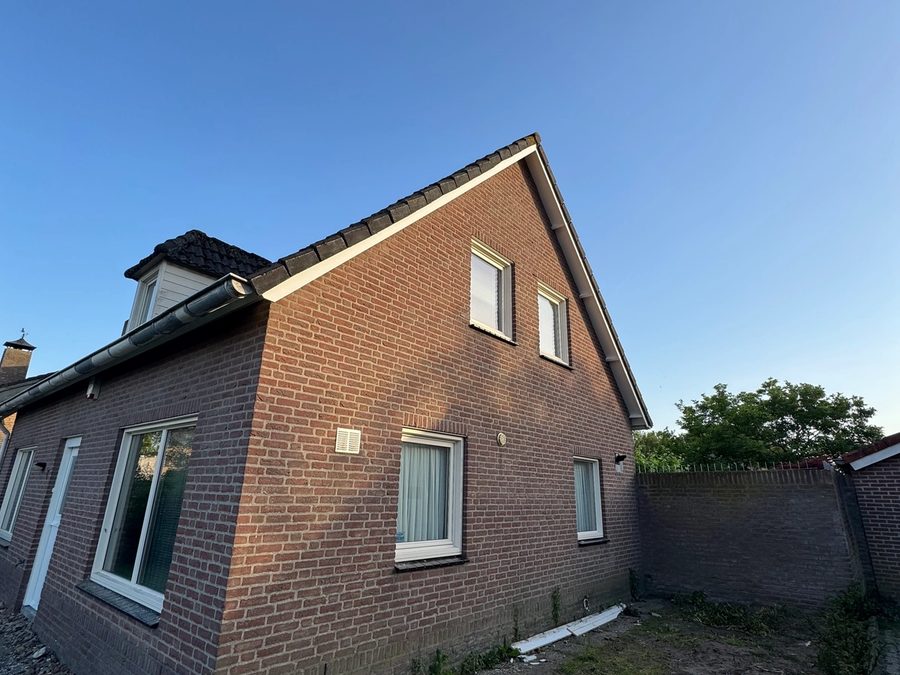Deur- en daklijstherstel Riel extra foto 1