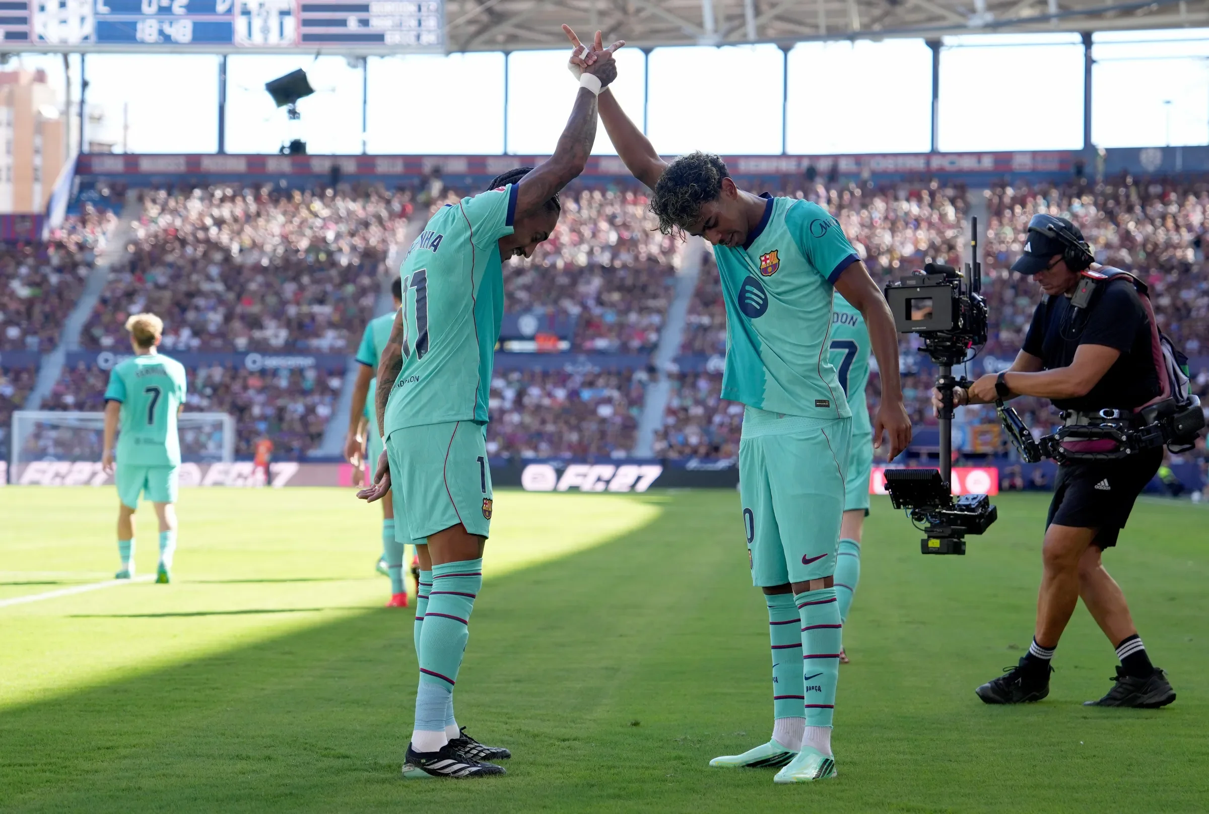 Barcelona player ratings: Yamal and Adeyemi shine in Levante win
