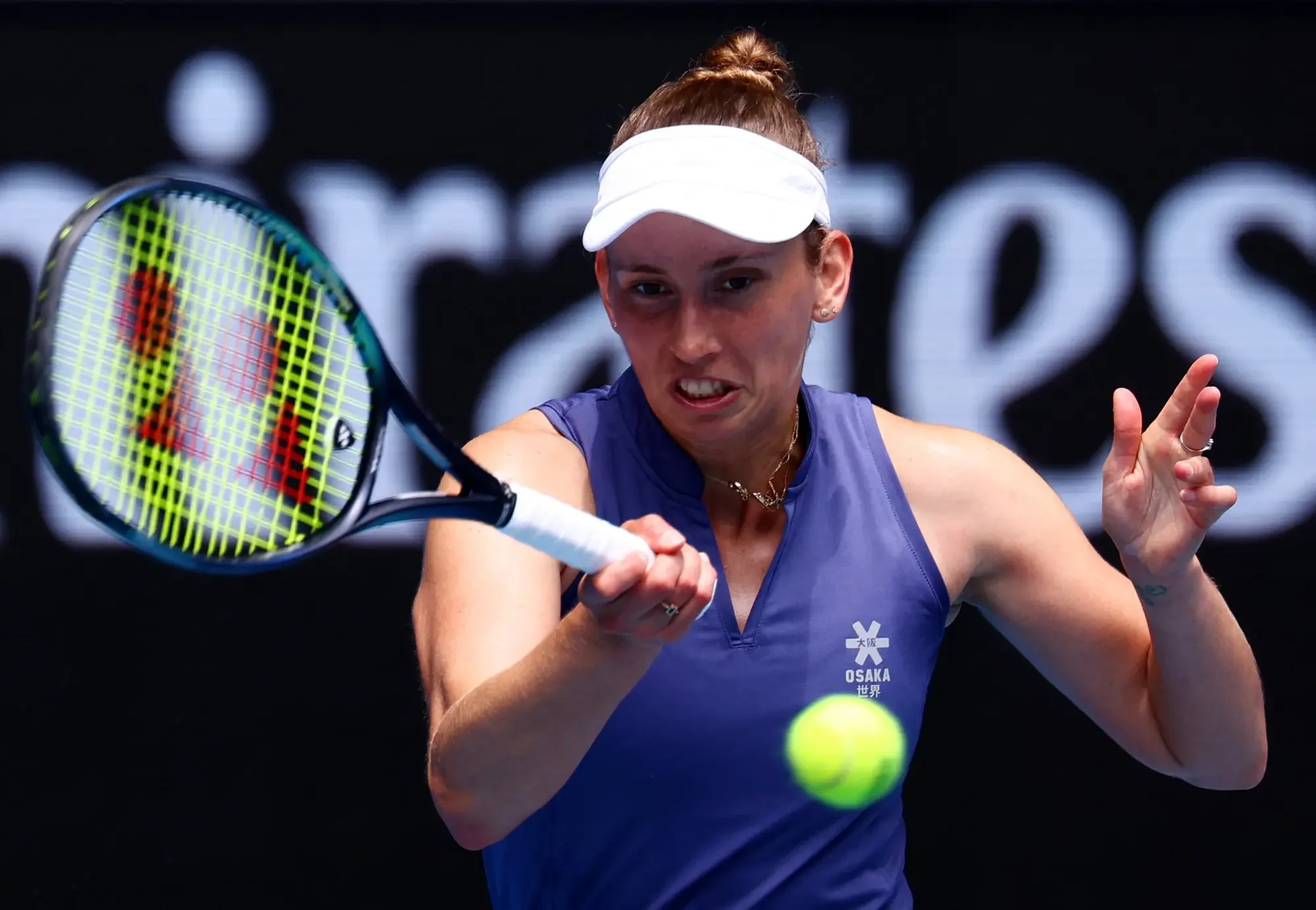 WTA roundup: Mertens cruises in Singapore, Yastremska battles to victory in Linz