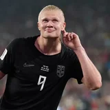Erling Haaland fires Norway into World Cup knockout stage against Senegal