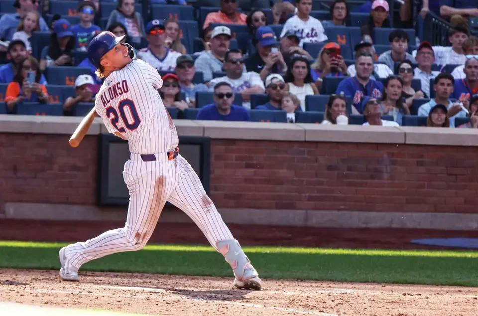 Alonso’s record-breaking walk-off homer ends Mets’ skid and ignites wild celebration