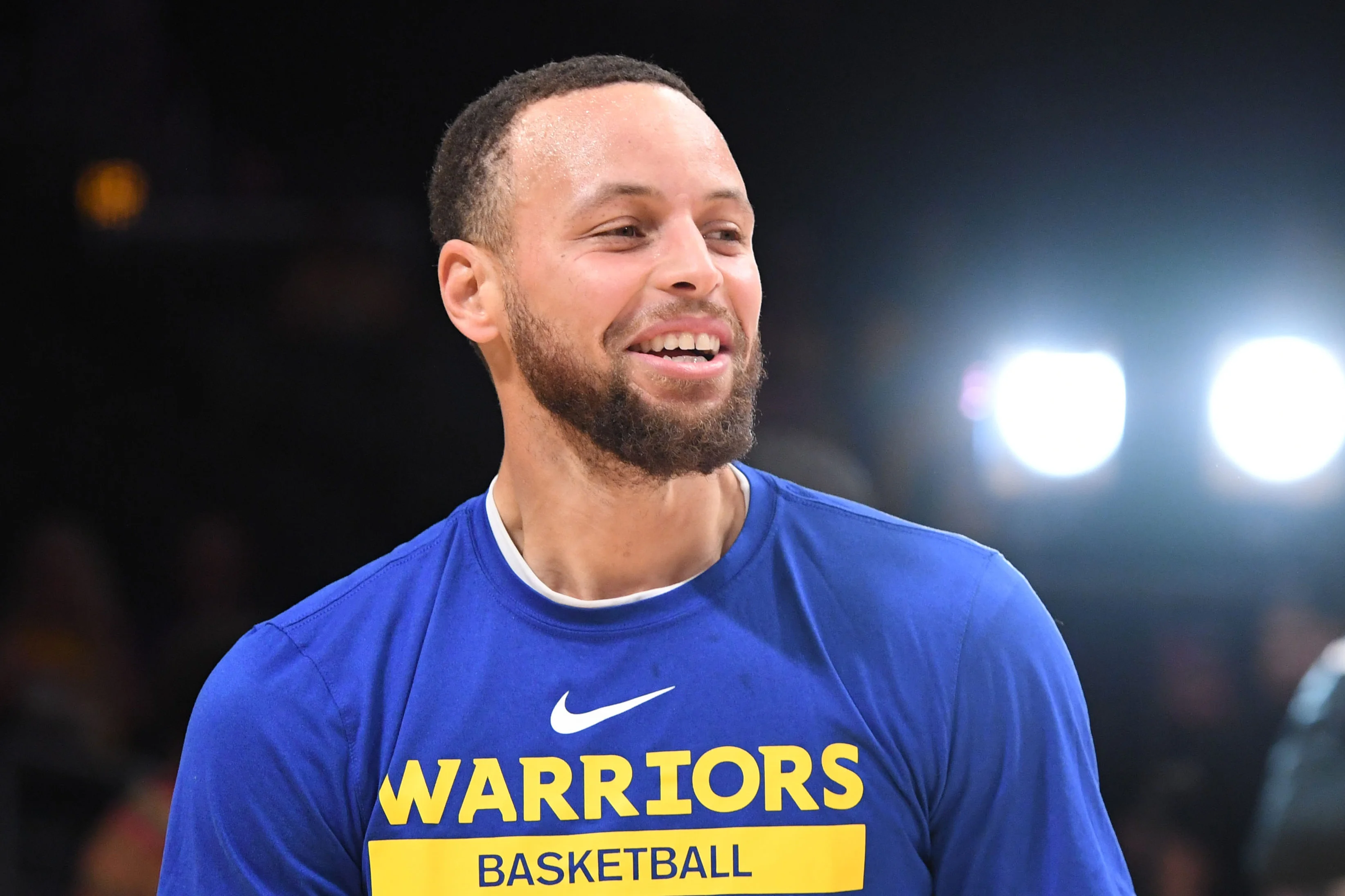 Stephen Curry named the winner of the 2023-24 Magic Johnson Award