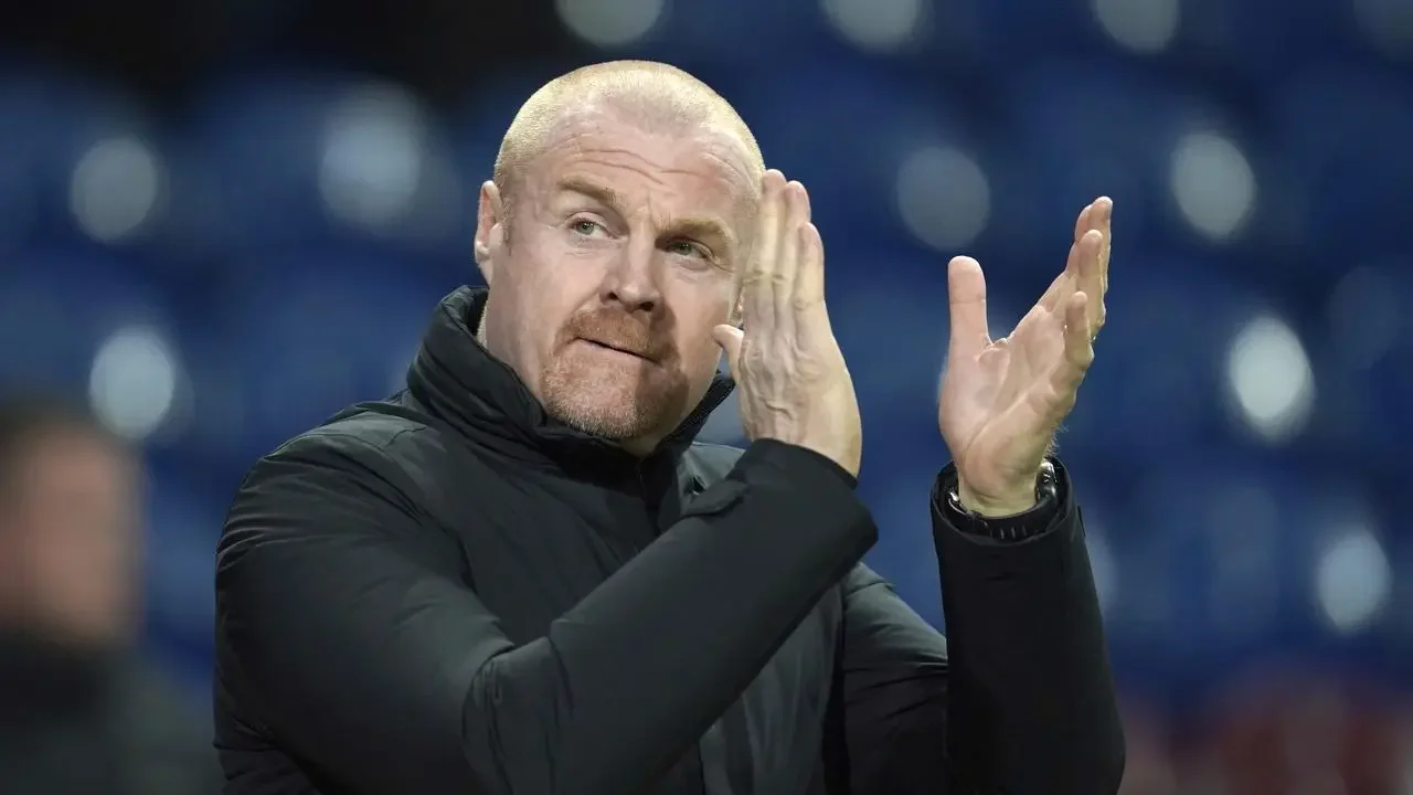Everton sack Dyche just hours before FA Cup game, Moyes and Mourinho linked as replacements