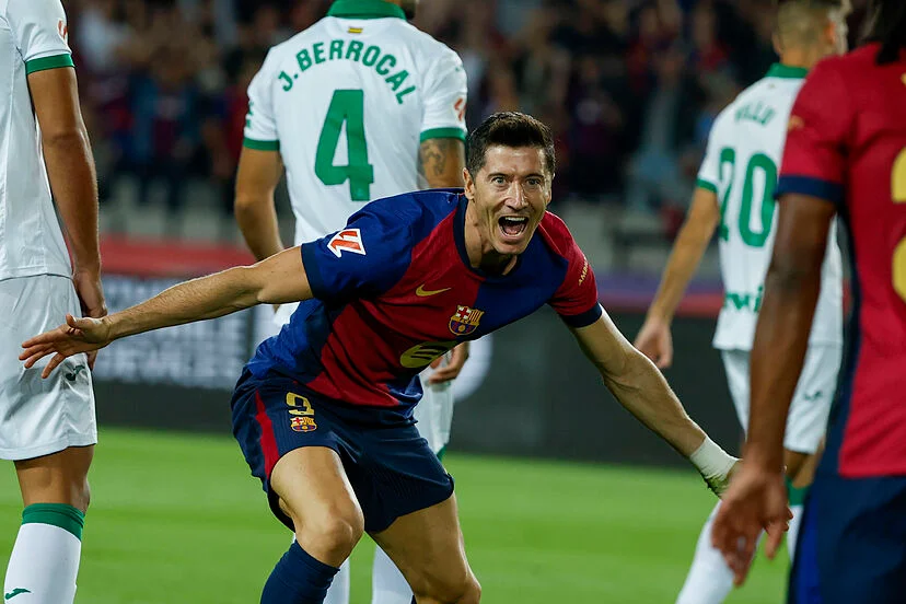 Barcelona 1-0 Getafe: Lewandowski's early strike enough for Barca to see off visitors