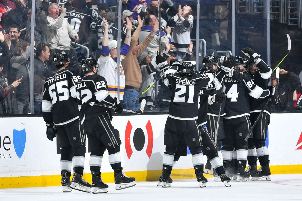 NHL roundup: Kings KO Blackhawks six seconds into OT, Jets continue run