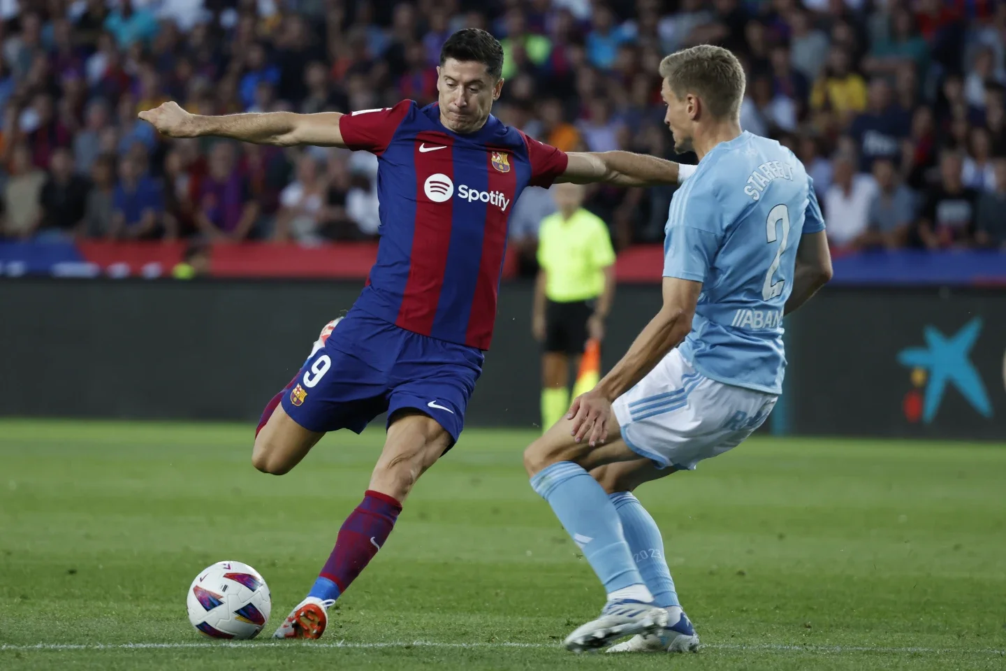 Lewandowski and Cancelo Seal Barcelona's Epic 3-2 Win Over Celta