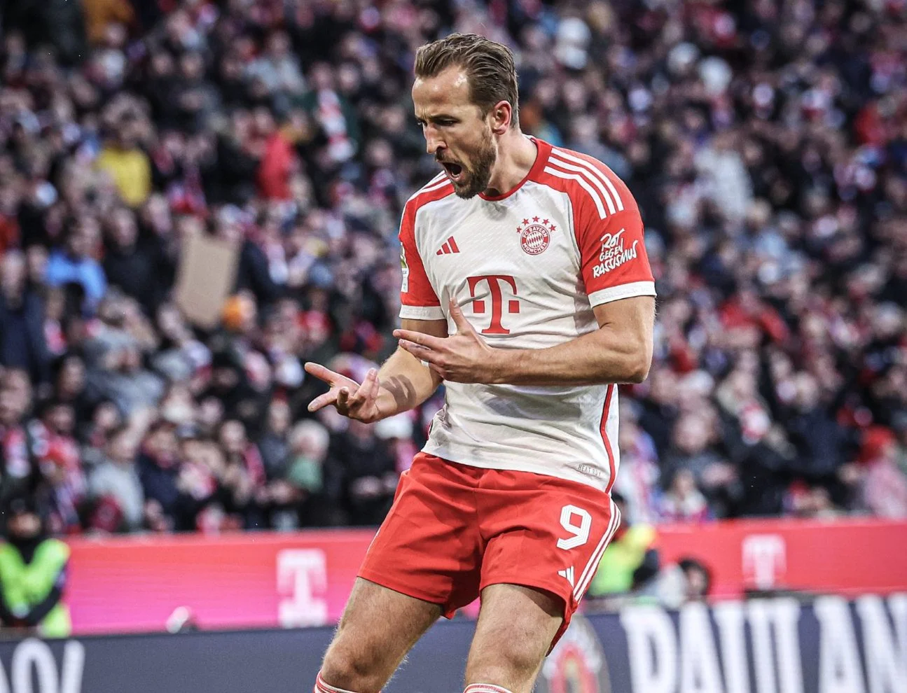 Bayern Munich secure three points against Heidenheim, Dortmund Loses at Stuttgart