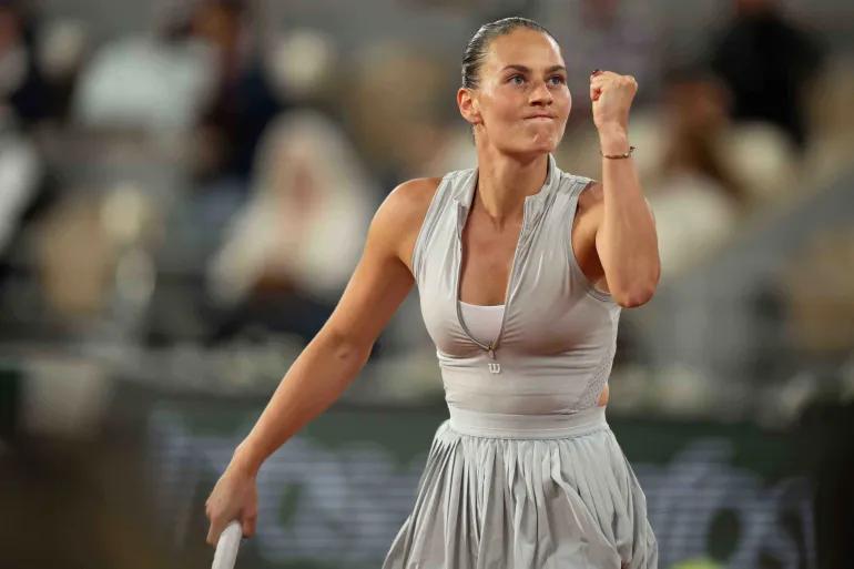 French Open 2026: Kostyuk defeats Svitolina, dedicates win to Ukraine