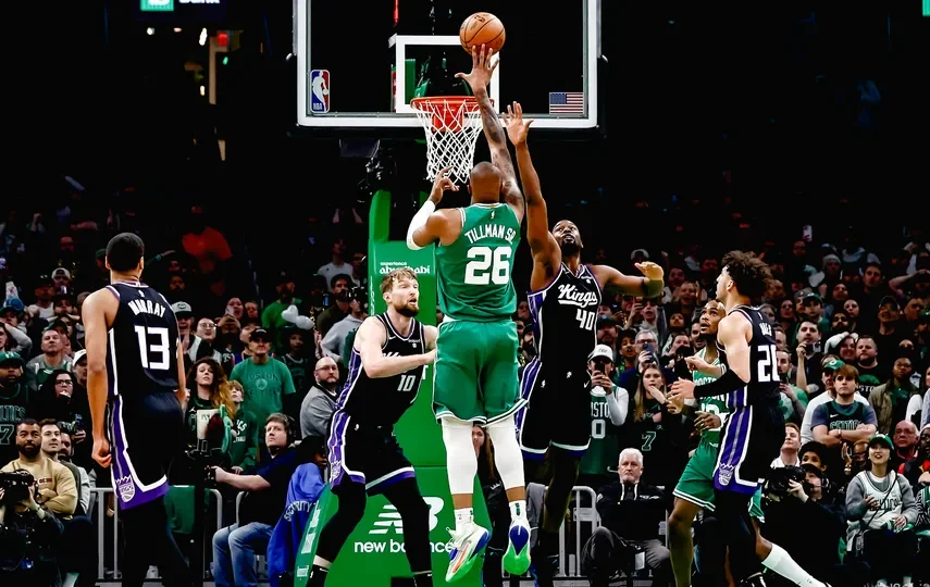 NBA roundup: Celtics hold off spirited Kings to extend winning streak