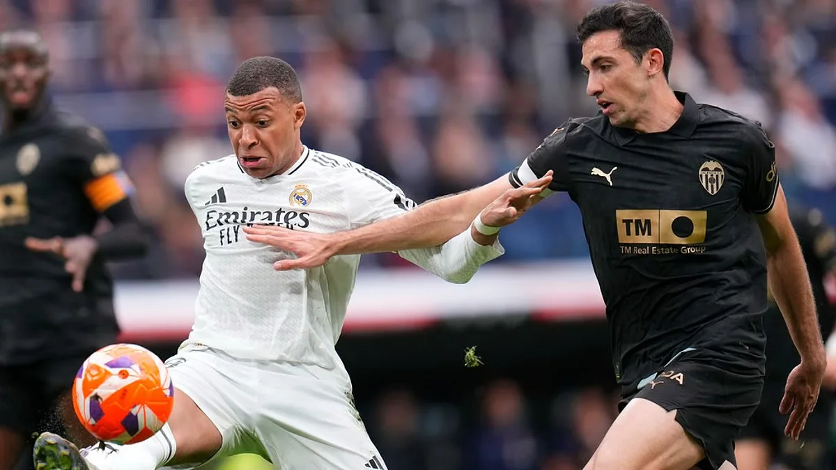 Real Madrid 1-2 Valencia: Valencia defeats Real Madrid after missed penalty by Vinicius Jr