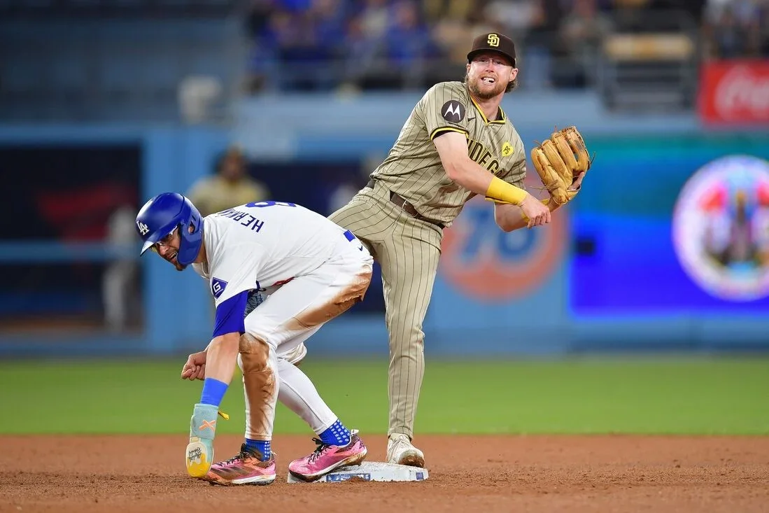 MLB roundup: Triple play sends Padres to post-season, Astros clinch title