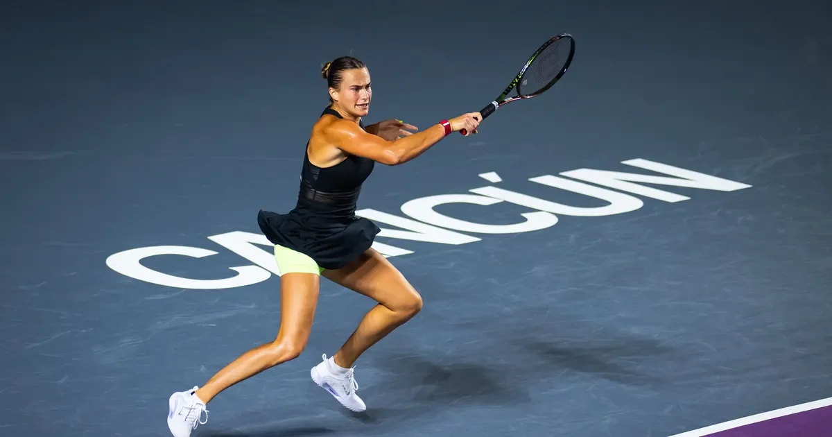 Aryna Sabalenka dominates Maria Sakkari to open her WTA Finals campaign