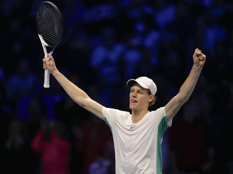 Sinner defeats Medvedev to reach final of the Nitto ATP Finals
