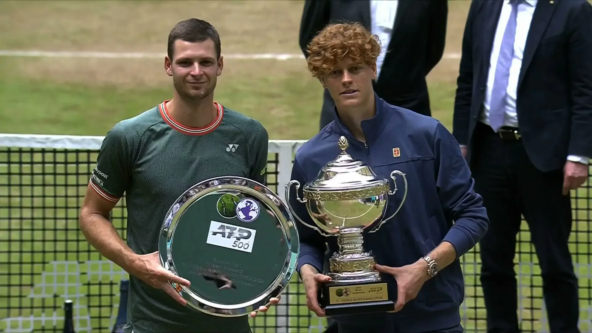 Sinner defeats Hurkacz to win first title on grass at Halle Open