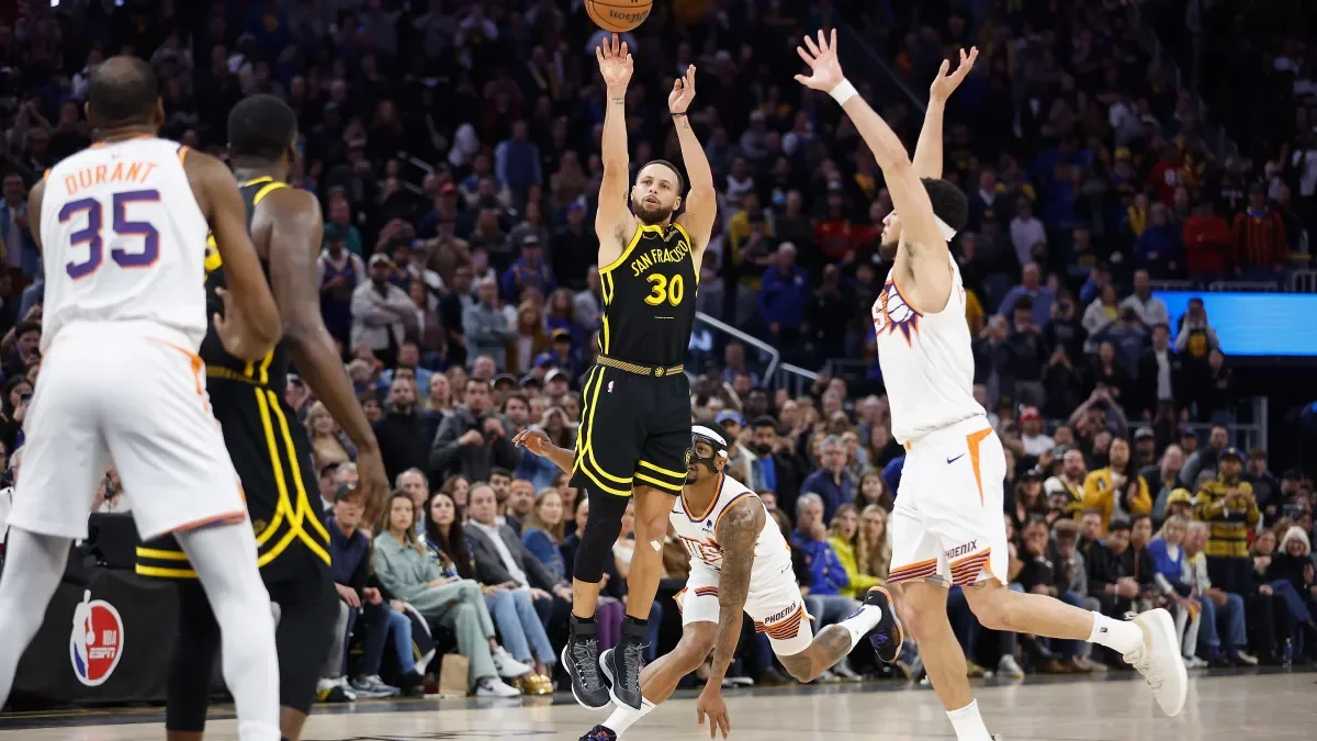 NBA roundup: Steph Curry lifts Warriors over Suns, Mavs silence Thunder