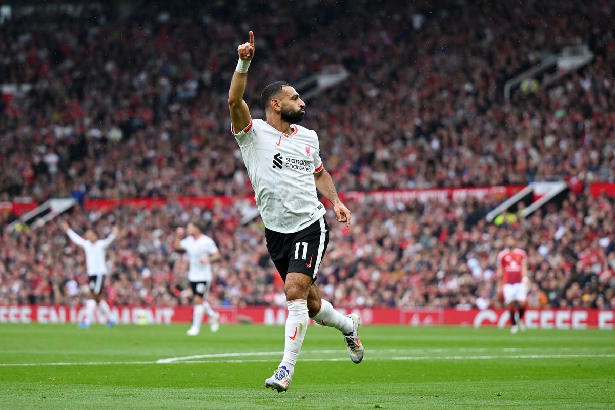 Manchester United 0-3 Liverpool: Salah stars as Reds hand Red Devils crushing defeat