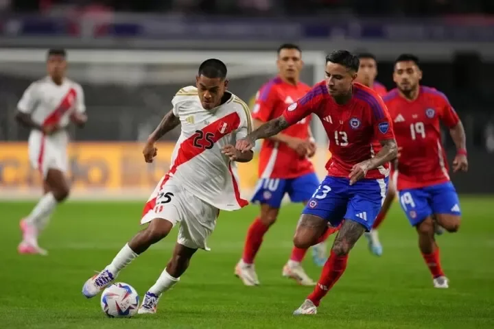 Peru 0-0 Chile: Chile and Peru settle for goalless draw in Copa America opener