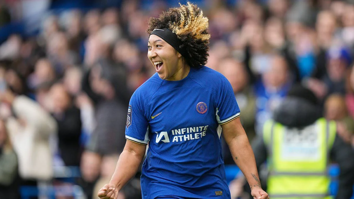 WSL: James hat-trick downs Man United