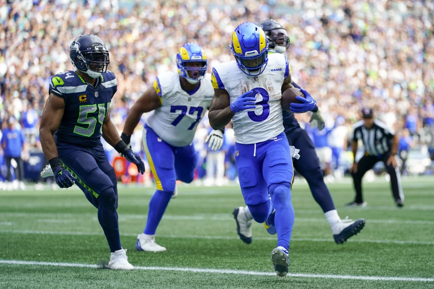 Vikings Acquire RB Cam Akers in Trade with Rams to Bolster Run Game