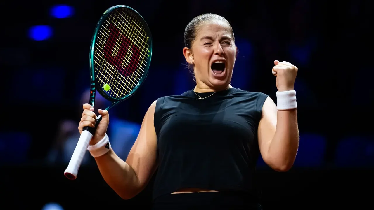 WTA roundup: Jelena Ostapenko stuns Iga Swiatek again to reach Stuttgart semifinals at Porsche Tennis Grand Prix