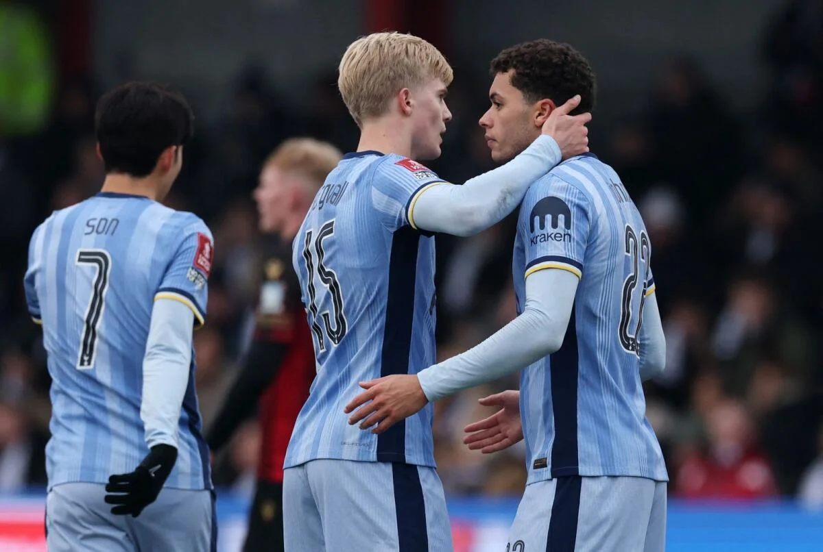 Tottenham rely on extra time to edge past non-league Tamworth after tense FA Cup third-round clash