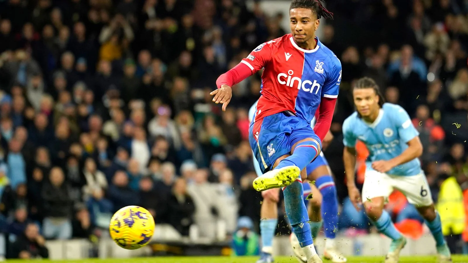 Manchester City 2-2 Crystal Palace: Palace come from two goals down to add to City's woes