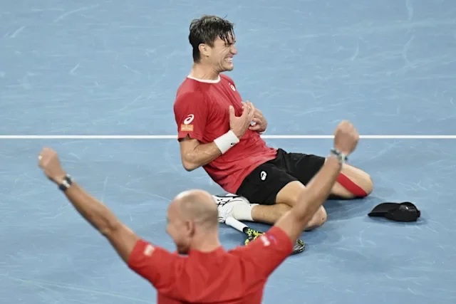 Spain stun Denmark to reach Davis Cup Final 8 as United States crash out