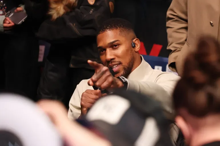 Fury to face Joshua in Cardiff on December 11