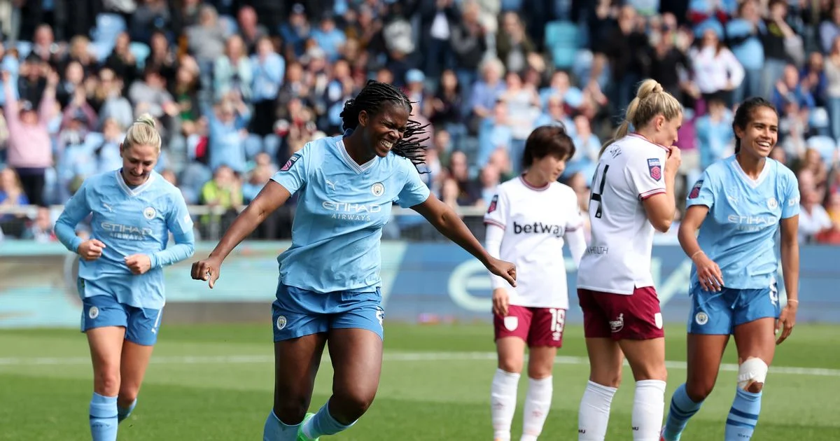 WSL roundup: Man City thrash West Ham to go top