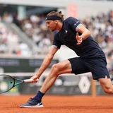Alexander Zverev beats Jakub Mensik to reach French Open 2026 final