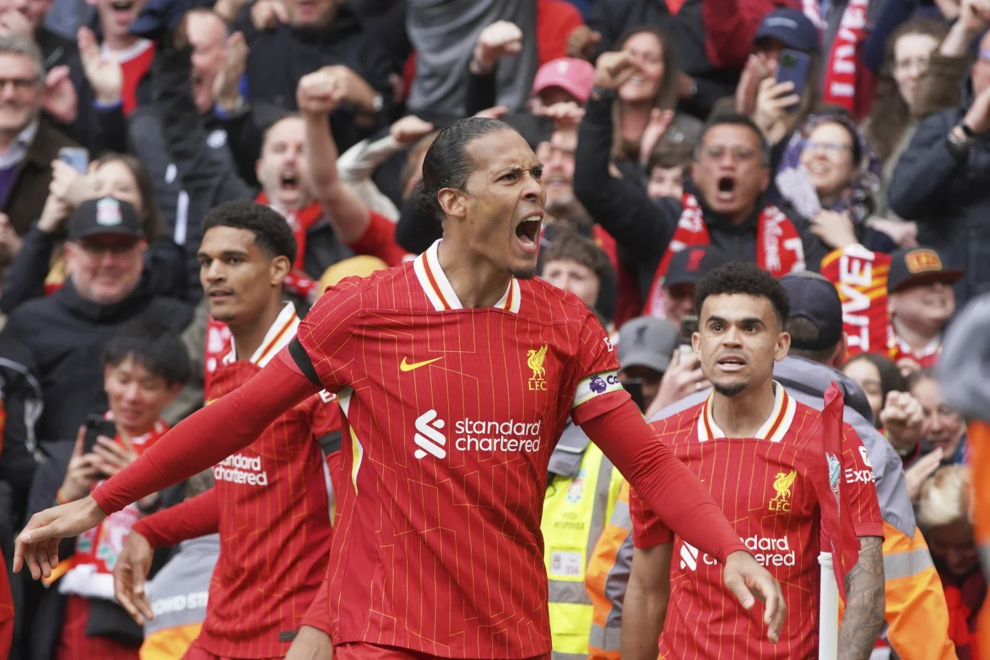 Liverpool 2-1 West Ham: Van Dijk's Secures Vital Win for Liverpool, Keeping Title Hopes Alive