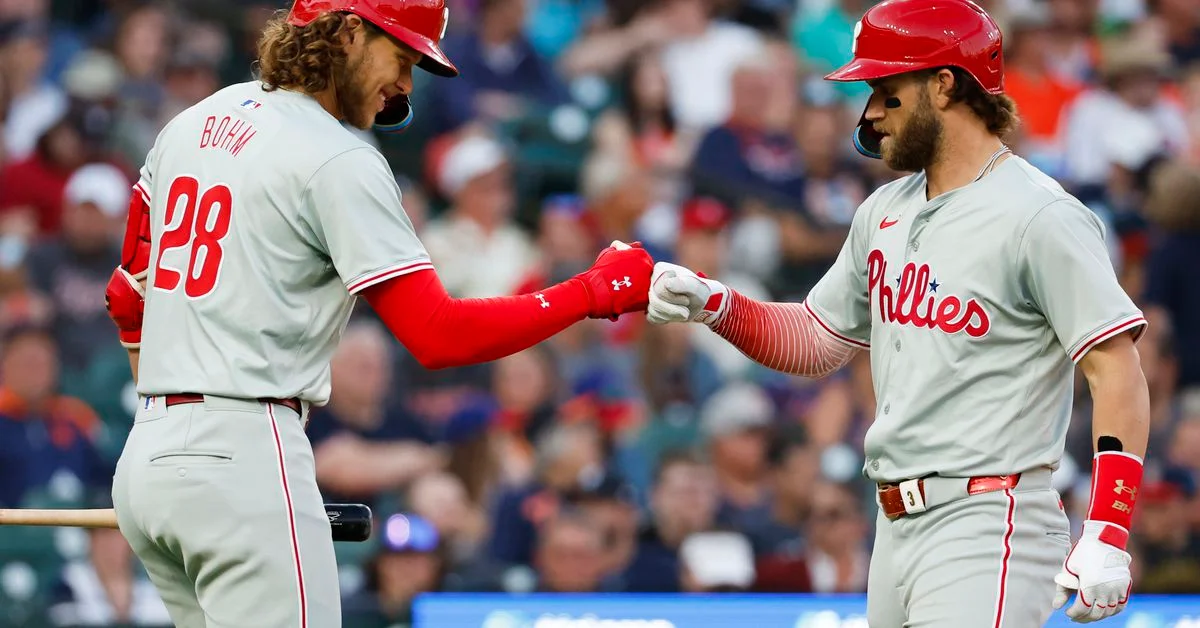 MLB roundup: Phillies post triple play in rout of Tigers, Rays edge Mariners