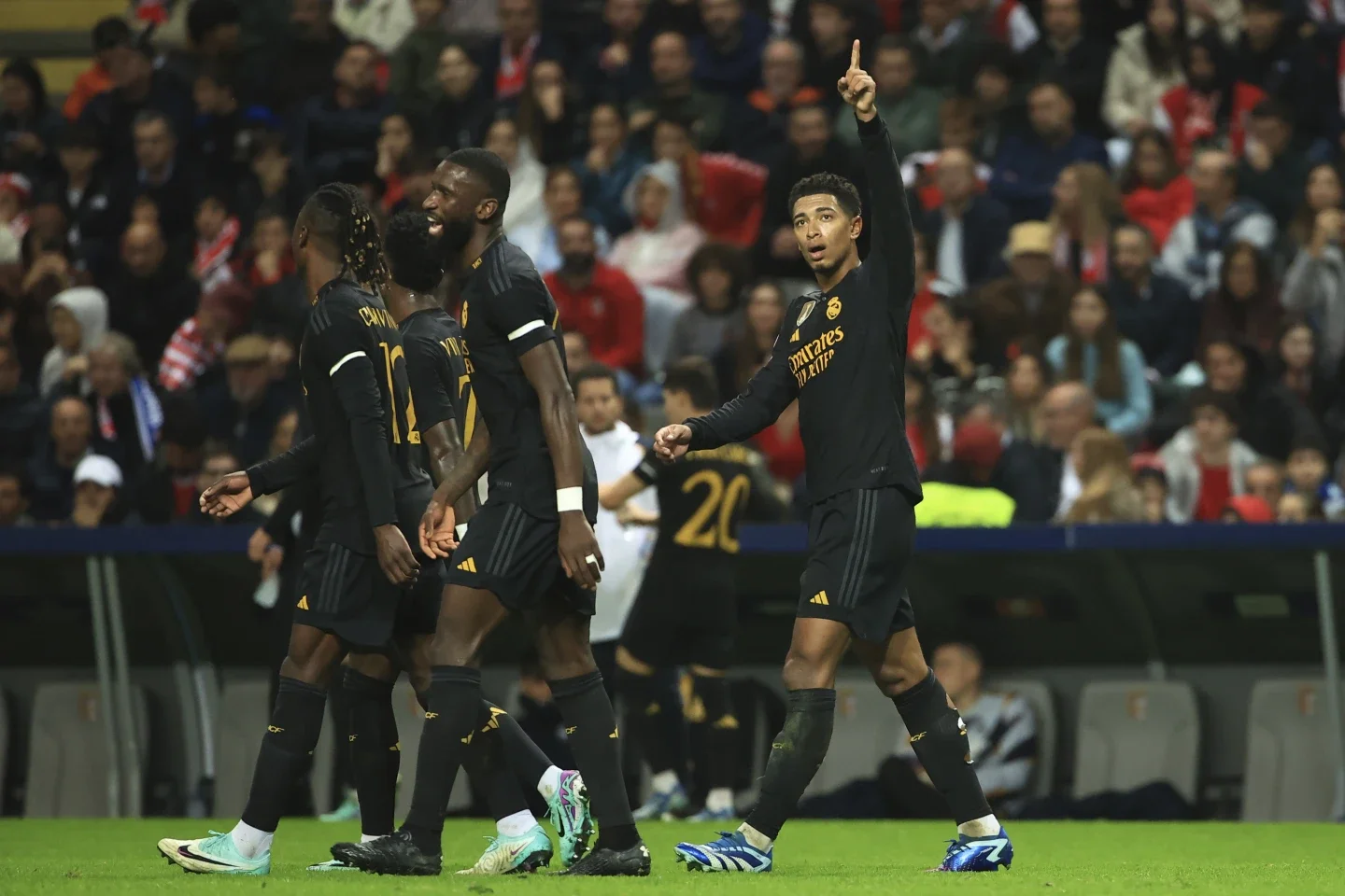 UCL: Bellingham Shines Again as Real Madrid Secures 2-1 Win Against Braga