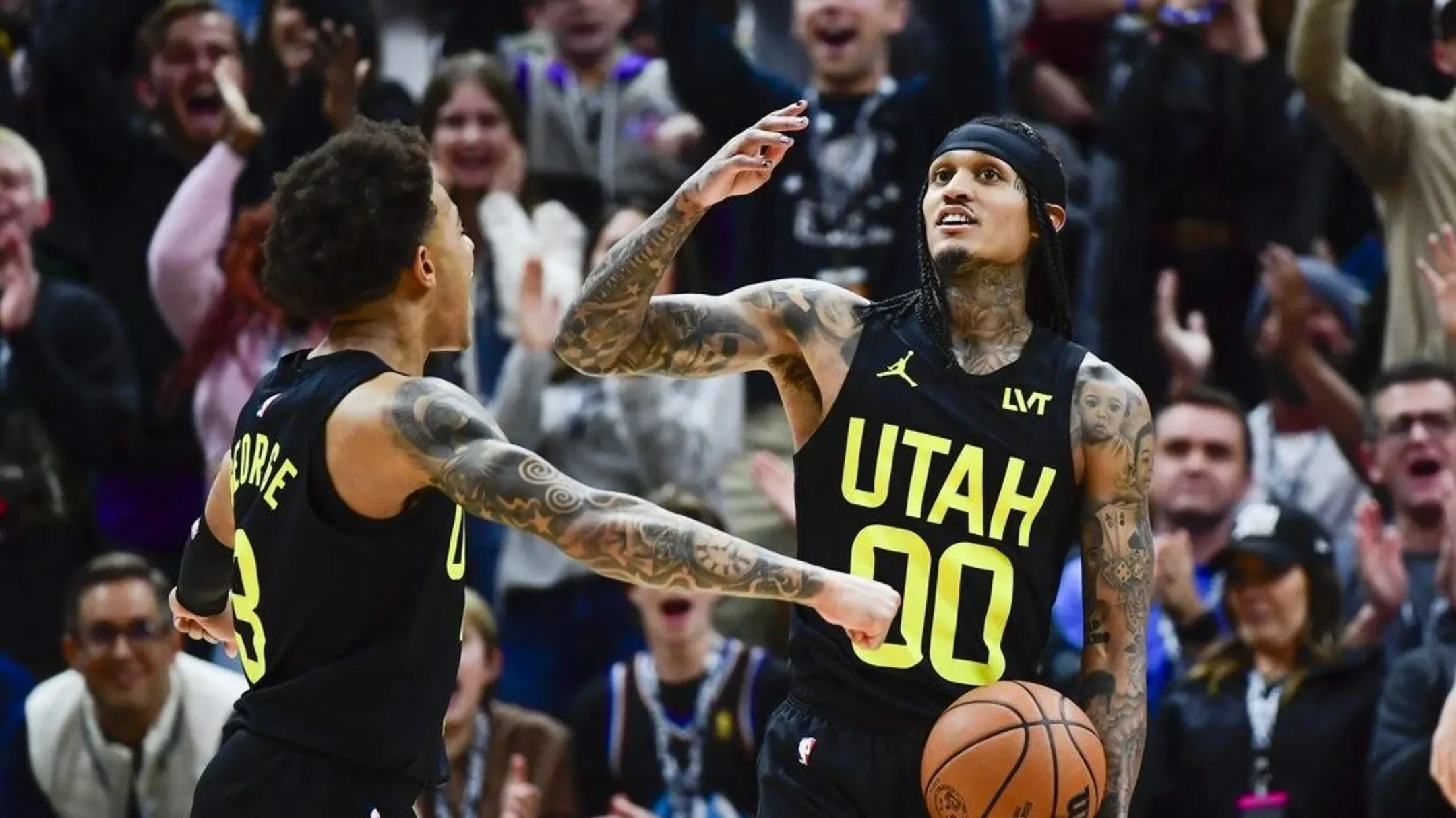 NBA roundup: Jazz bully Mavs behind Jordan Clarkson's triple-double