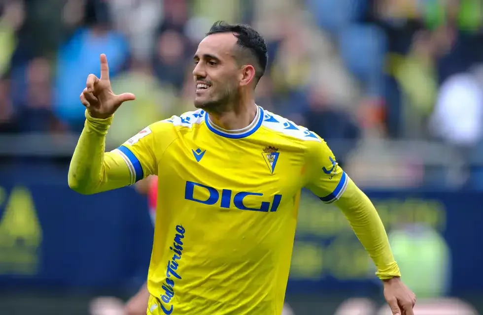 Cadiz 2-0 Atletico Madrid: Atleti stumble to disappointing defeat at relegation-threatened hosts