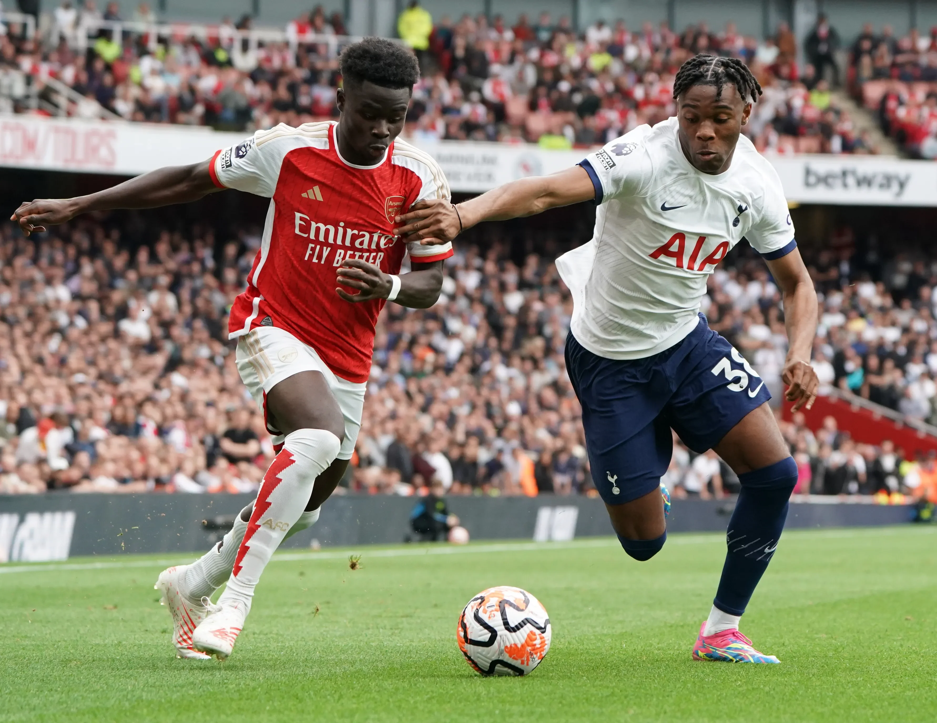 Arsenal face derby test against Spurs with title up for grabs