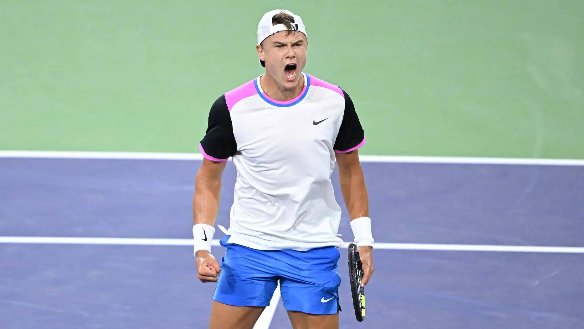 Rune and Medvedev set up quarter-final showdown, Ruud battles past Monfils