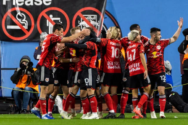 New York Red Bulls and Seattle Sounders advance to the MLS finals with victories over NYCFC and LAFC