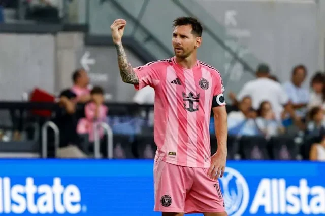 Lionel Messi joins Football’s Billionaire Club