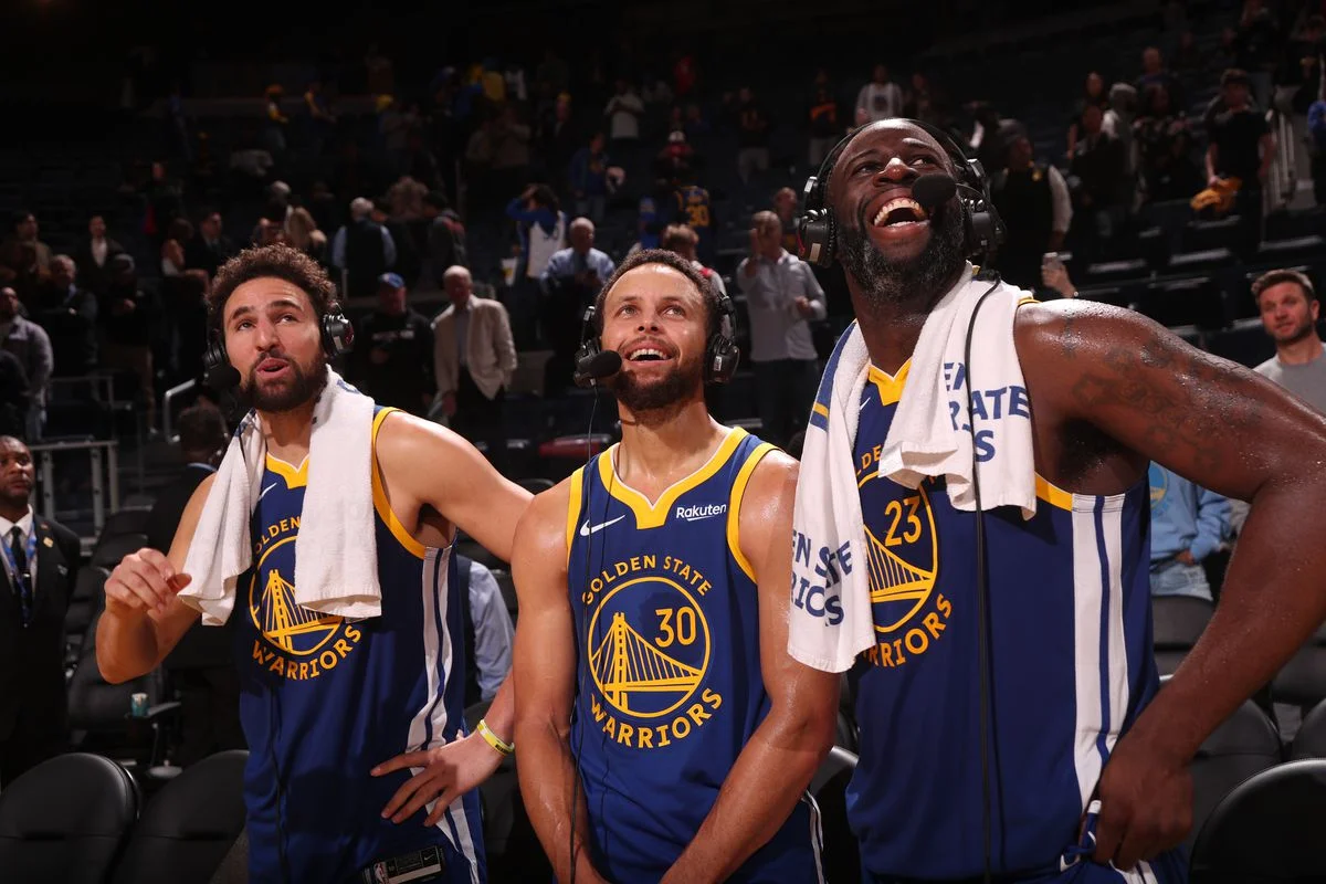 Curry, Thompson lead the way as Warriors hold off Clippers 120-114