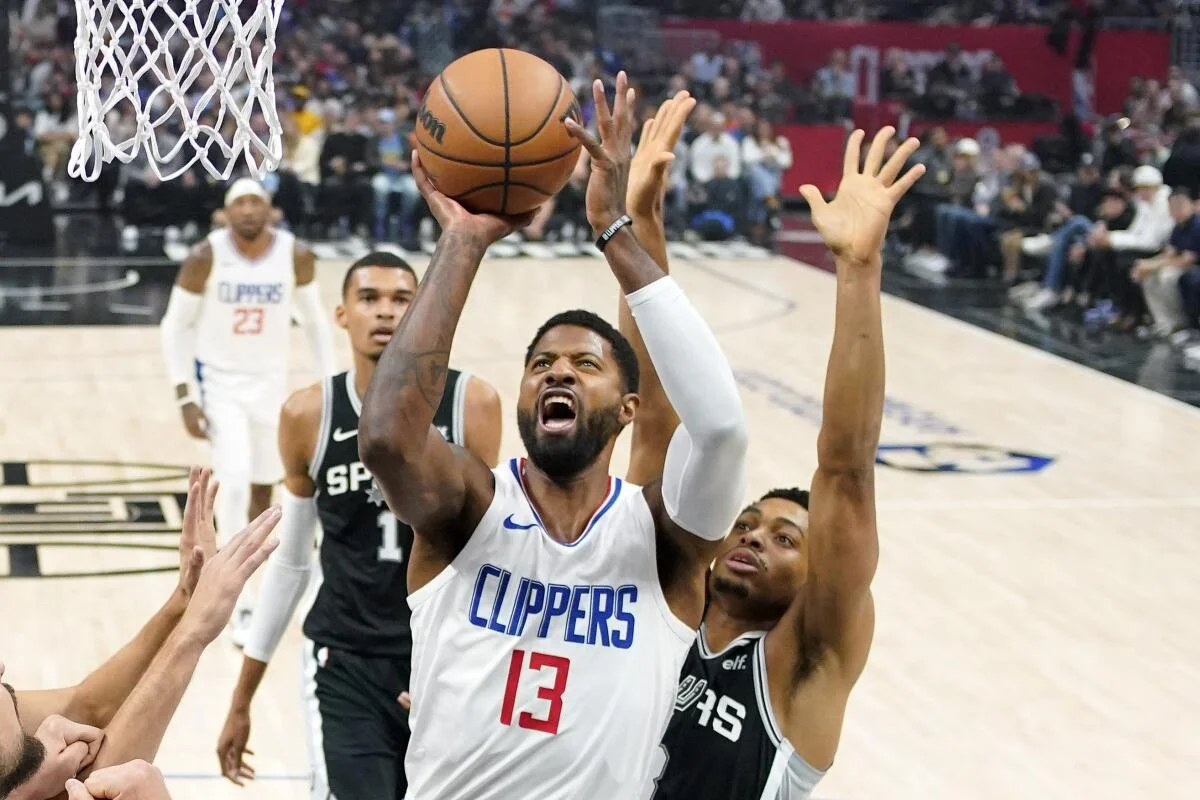 Clippers steamroll the Spurs in 40-pt blowout win