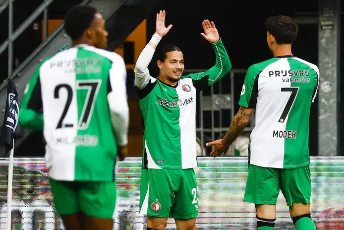 Eredivisie Round-Up: Feyenoord Cruise, Groningen Hit RKC for Six, PEC Zwolle Edges Closer to Safety