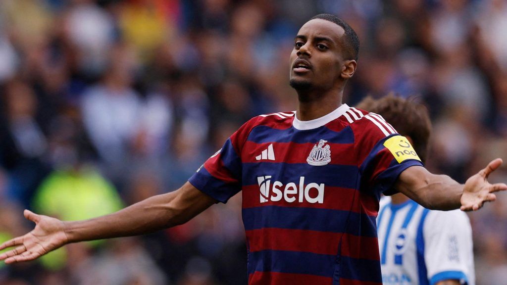 Isak’s Late Penalty Rescues Point for Newcastle in Dramatic 1-1 Draw Against Brighton