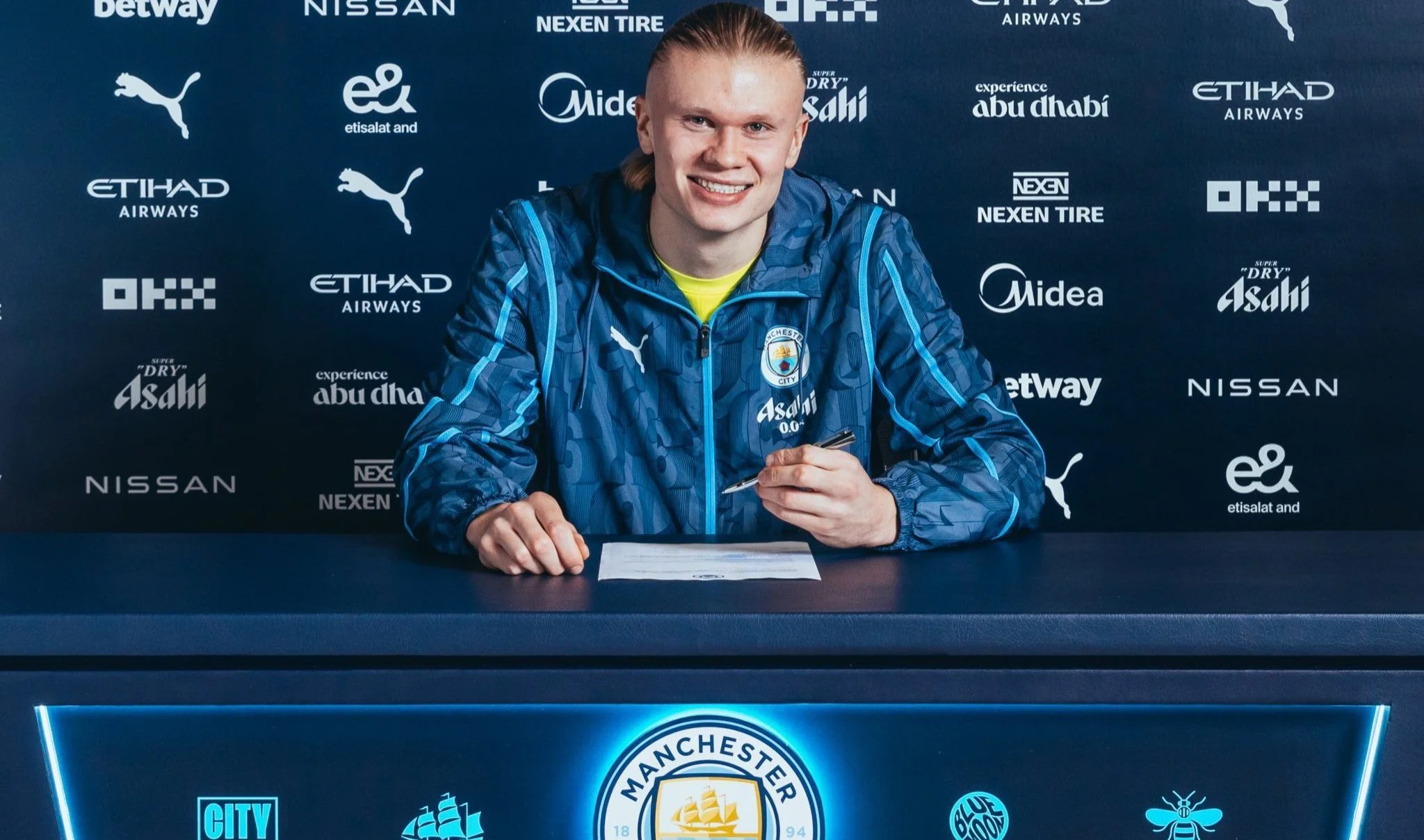  Erling Haaland Signs Record-Breaking Contract Extension with Manchester City Until 2034
